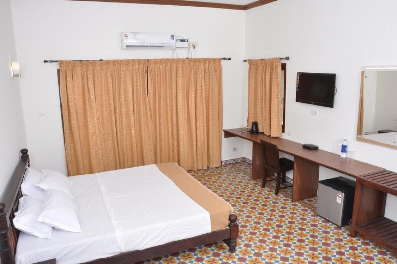 Thappa Garden Hotel Karaikudi Exterior photo