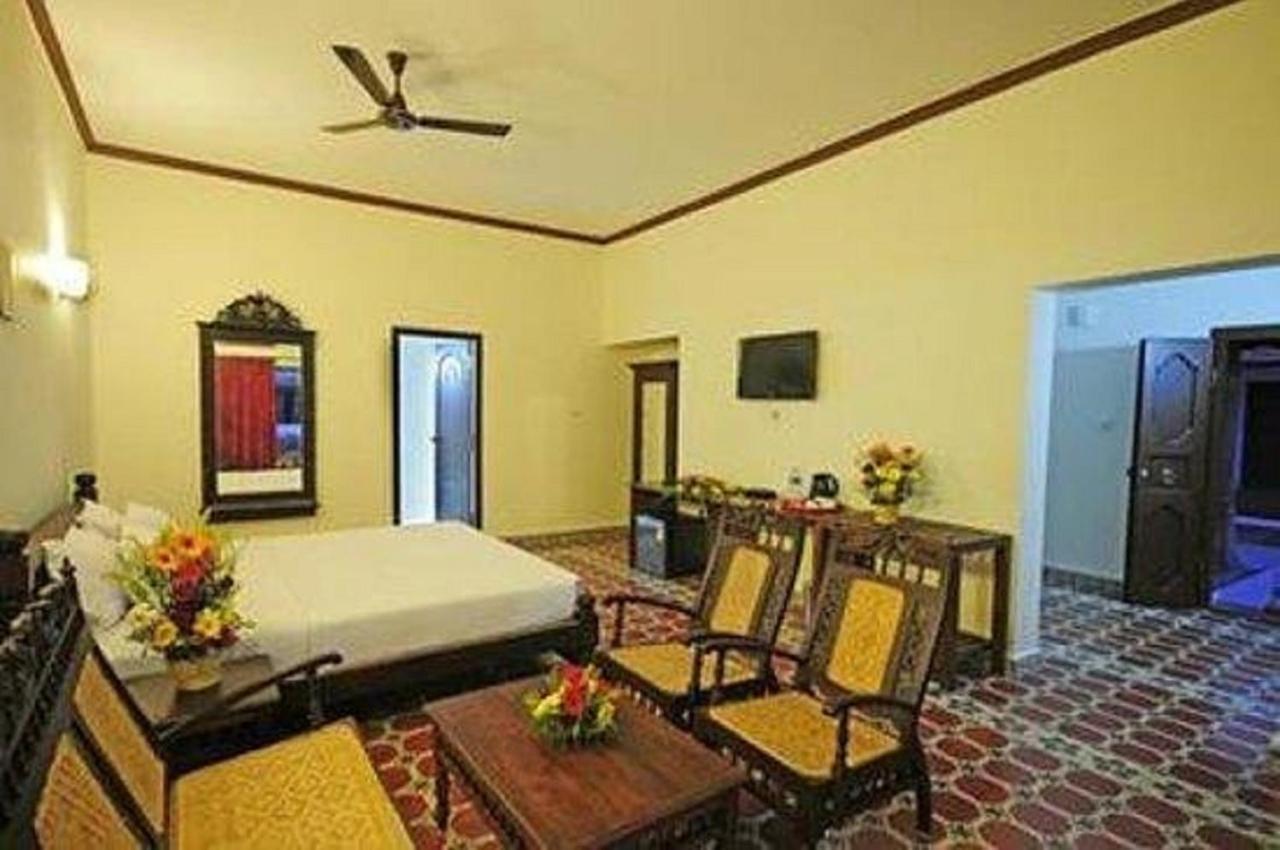 Thappa Garden Hotel Karaikudi Exterior photo